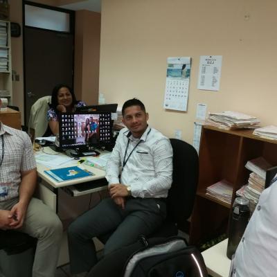 Equipo de trabajo en una capacitación