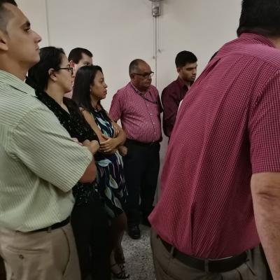 Personas reunidas